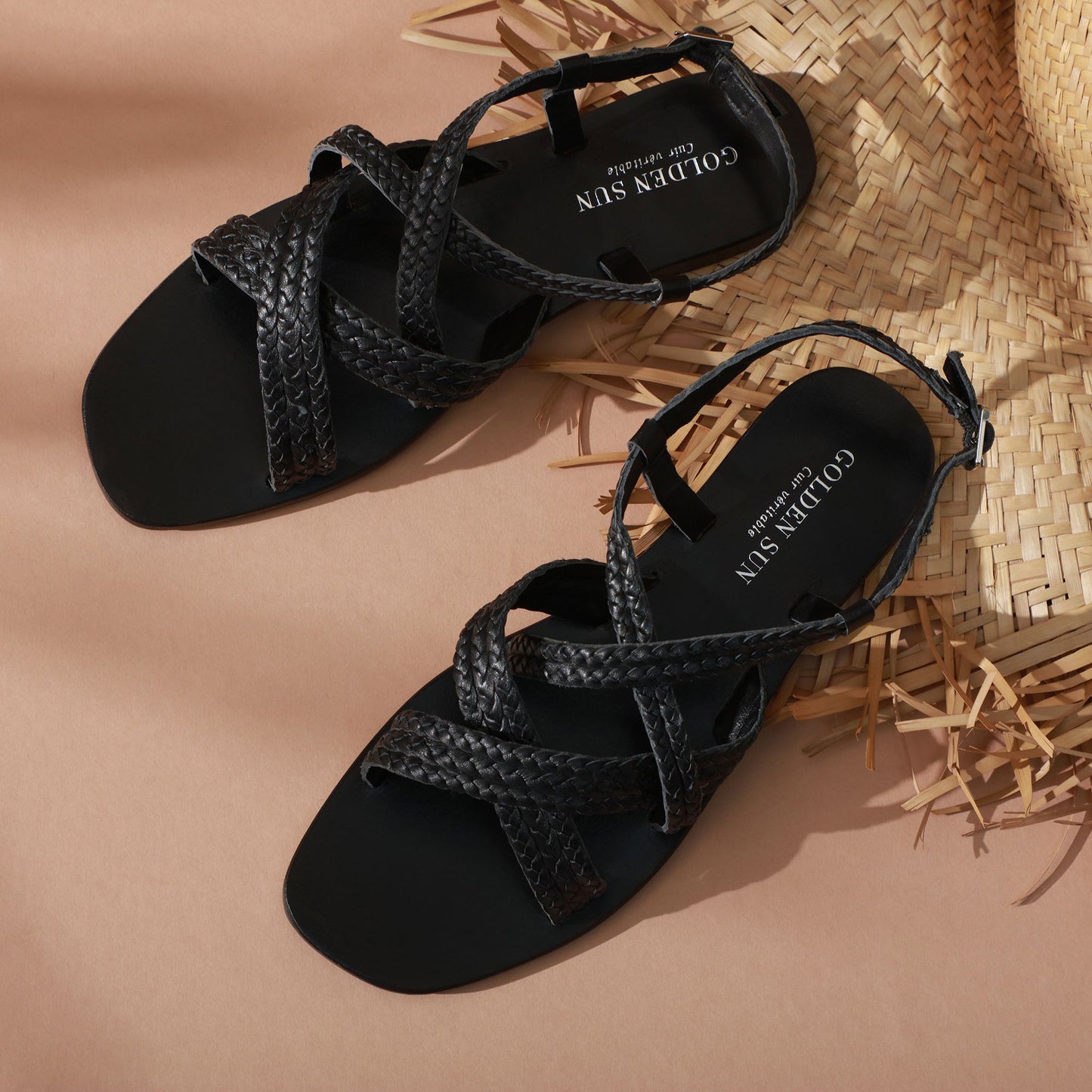 MOAEVA sandales en cuir black